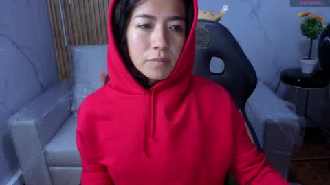 lynn_turner_ online show from April 2026 12:25:01 PM