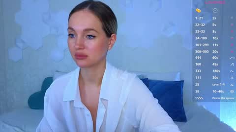 Snapshot of lynna_sparks chatting on March 2026 03:57:02 AM Lana online show from March 2026 03:57:02 AM