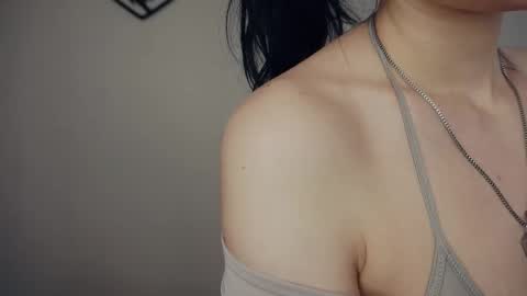 Snapshot of lynnabelow chatting on February 2025 11:23:02 AM Elisabet but for you just Elie 4 online show from February 2025 11:23:02 AM