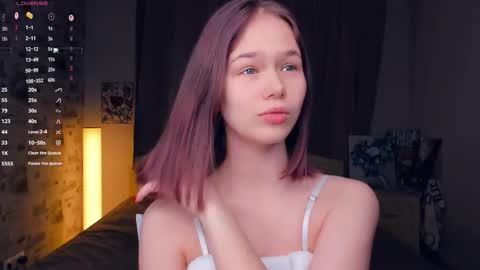 Cozy Lynns room online show from January 2026 08:07:02 AM