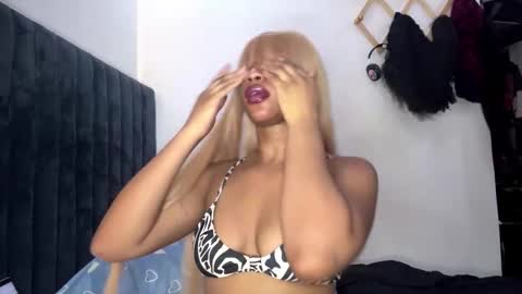 Kay online show from March 2026 06:58:01 PM