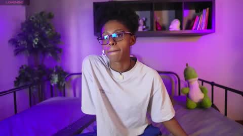 Lynx and Sun  online show from March 2026 06:48:01 PM