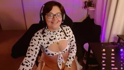 Lyra Rose online show from November 2025 04:16:02 PM