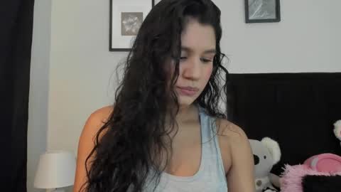 Lyriadiamond online show from January 2026 08:32:02 PM