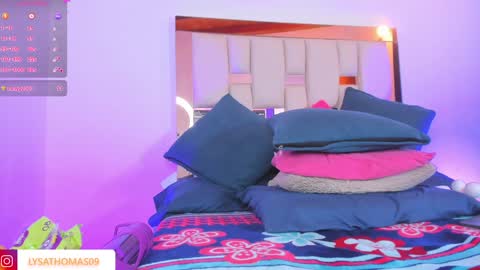 lysa_thomas9 online show from January 2025 03:11:01 AM