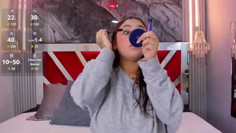 Snapshot of lysacollins20_ chatting on April 2026 11:58:02 AM Lysa online show from April 2026 11:58:02 AM