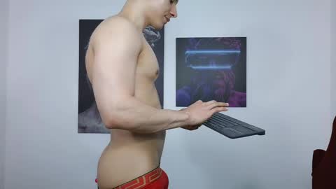 Snapshot of lysan_corv chatting on April 2026 05:17:01 PM Lysan online show from April 2026 05:17:01 PM