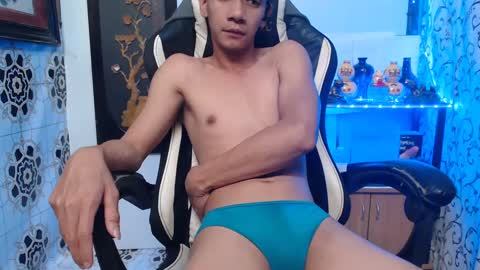 Snapshot of lyubovmoya3 chatting on December 2024 12:38:01 PM SWEETPINOY online show from December 2024 12:38:01 PM