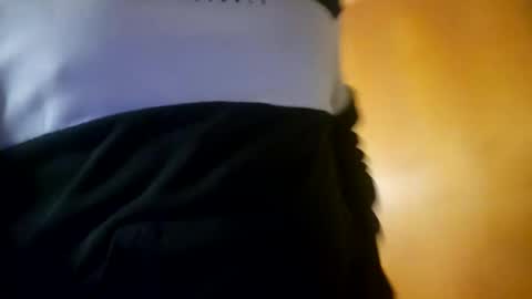 Snapshot of m1guele chatting on February 2025 10:32:01 PM Fucklover online show from February 2025 10:32:01 PM