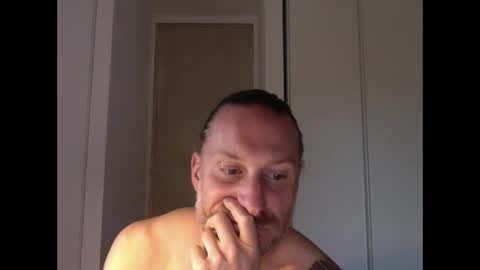 m4rduk online show from May 2026 04:25:02 PM