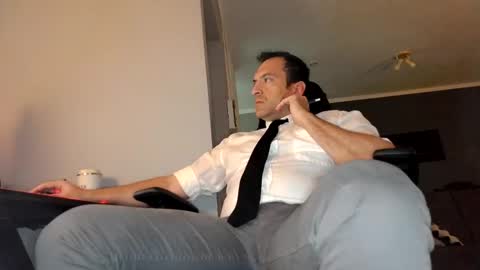 Snapshot of m4st3r_0f_d0m1n4nc3 chatting on February 2025 05:26:02 PM ready to cum online show from February 2025 05:26:02 PM