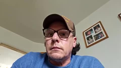 Snapshot of m536327 chatting on May 2026 12:44:01 PM Fantasy guy online show from May 2026 12:44:01 PM