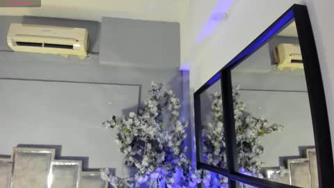 Maraacooper online show from March 2026 03:54:01 AM