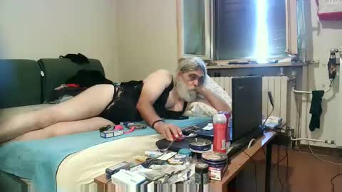 maax1970 online show from September 2025 10:37:01 AM