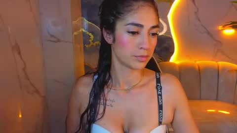 Snapshot of mabell_tx chatting on May 2026 02:52:02 AM Mabell online show from May 2026 02:52:02 AM