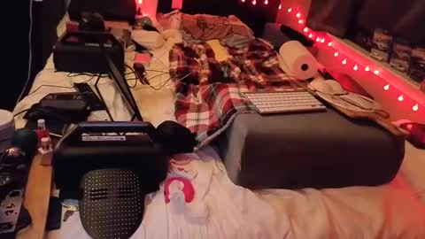 mac1119 online show from February 2026 06:37:01 AM