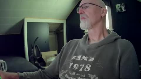 Snapshot of mac8181 chatting on April 2026 11:13:02 AM mac8181 online show from April 2026 11:13:02 AM