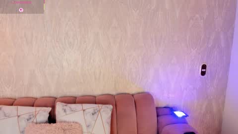 Maca online show from October 2025 11:36:01 AM