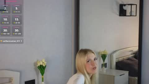 Snapshot of machellehollenback chatting on April 2026 08:21:02 AM Katerina online show from April 2026 08:21:02 AM