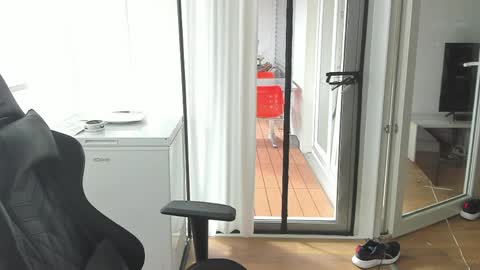 Andy online show from March 2026 02:28:01 PM