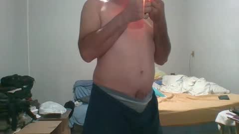 Snapshot of machoalex chatting on January 2025 04:40:01 PM MACHOLIVRE online show from January 2025 04:40:01 PM