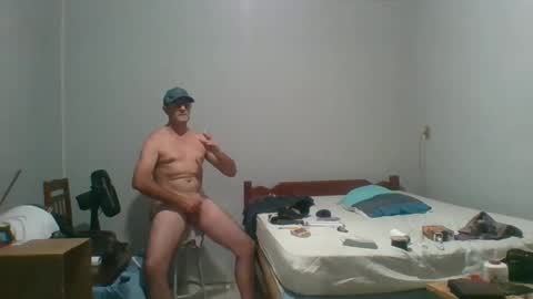 Snapshot of machoalex chatting on January 2025 07:18:01 AM MACHOLIVRE online show from January 2025 07:18:01 AM