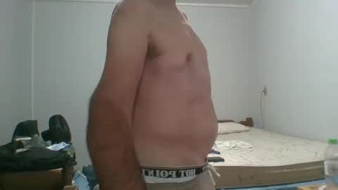 Snapshot of machoalex chatting on February 2025 02:42:02 AM MACHOLIVRE online show from February 2025 02:42:02 AM