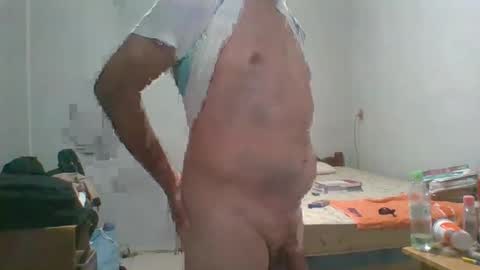 Snapshot of machoalex chatting on February 2025 08:51:02 AM MACHOLIVRE online show from February 2025 08:51:02 AM