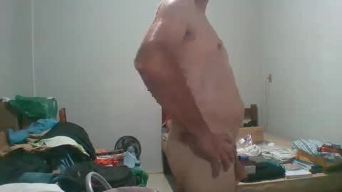 Snapshot of machoalex chatting on February 2025 09:22:01 AM MACHOLIVRE online show from February 2025 09:22:01 AM