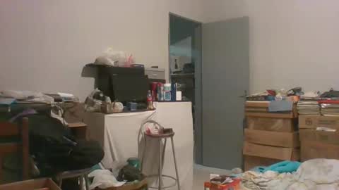 Snapshot of machoalex chatting on September 2025 02:37:02 AM MACHOLIVRE online show from September 2025 02:37:02 AM