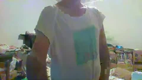 Snapshot of machoalex chatting on October 2025 03:38:01 AM MACHOLIVRE online show from October 2025 03:38:01 AM