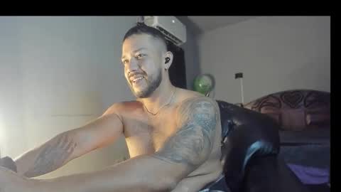 Javier papichulo master how do you want online show from February 2025 09:00:02 AM