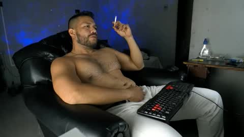 Snapshot of machohandsome chatting on May 2026 09:26:02 AM Javier papichulo master how do you want online show from May 2026 09:26:02 AM