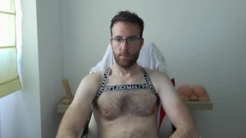 Snapshot of machohiberiko chatting on April 2026 07:42:02 AM Jota online show from April 2026 07:42:02 AM