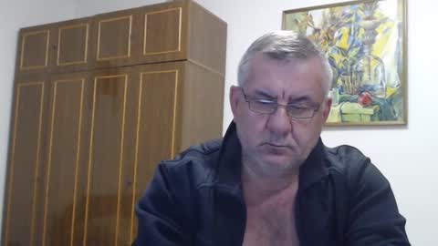 Snapshot of machomale3 chatting on December 2024 02:15:01 PM Macho online show from December 2024 02:15:01 PM
