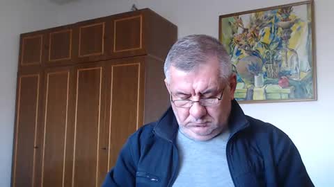 Snapshot of machomale3 chatting on December 2024 11:00:02 AM Macho online show from December 2024 11:00:02 AM