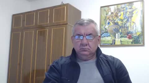 Snapshot of machomale3 chatting on December 2024 10:48:02 PM Macho online show from December 2024 10:48:02 PM