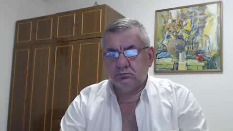 Snapshot of machomale3 chatting on December 2024 07:01:01 PM Macho online show from December 2024 07:01:01 PM