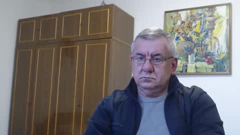 Snapshot of machomale3 chatting on December 2024 02:03:02 PM Macho online show from December 2024 02:03:02 PM