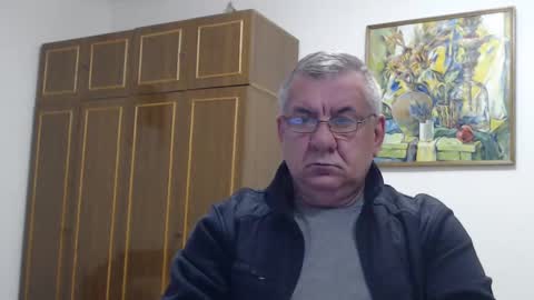Snapshot of machomale3 chatting on January 2025 01:26:01 AM Macho online show from January 2025 01:26:01 AM