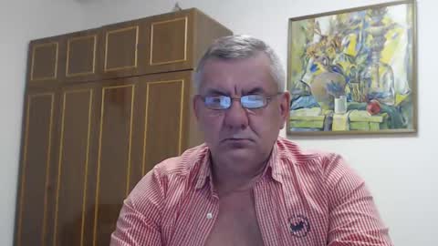 Snapshot of machomale3 chatting on January 2025 07:55:01 PM Macho online show from January 2025 07:55:01 PM