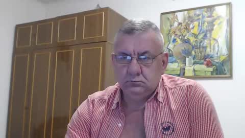 Snapshot of machomale3 chatting on January 2025 08:39:02 PM Macho online show from January 2025 08:39:02 PM