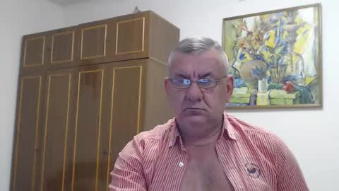 Snapshot of machomale3 chatting on January 2025 08:33:02 PM Macho online show from January 2025 08:33:02 PM