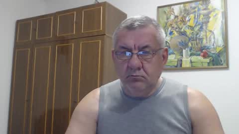 Snapshot of machomale3 chatting on September 2025 03:23:02 AM Macho online show from September 2025 03:23:02 AM