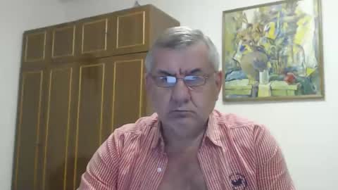 Macho online show from November 2025 03:28:02 PM