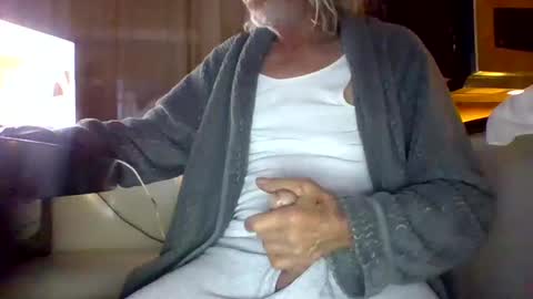 Snapshot of mack1960959307 chatting on December 2024 08:47:01 AM Big mack 1 online show from December 2024 08:47:01 AM