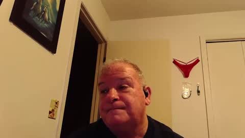 mackdocc001 online show from December 2025 06:15:01 PM