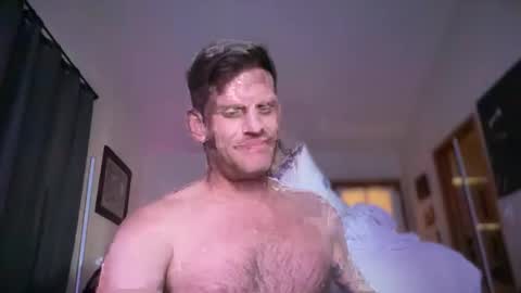 MackinCaliAllDay online show from October 2025 10:14:02 PM