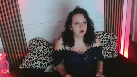 madam_artemisa online show from February 2025 02:32:02 AM