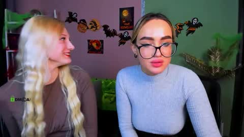 Snapshot of madam_ulis chatting on October 2025 02:06:02 PM Ulis online show from October 2025 02:06:02 PM